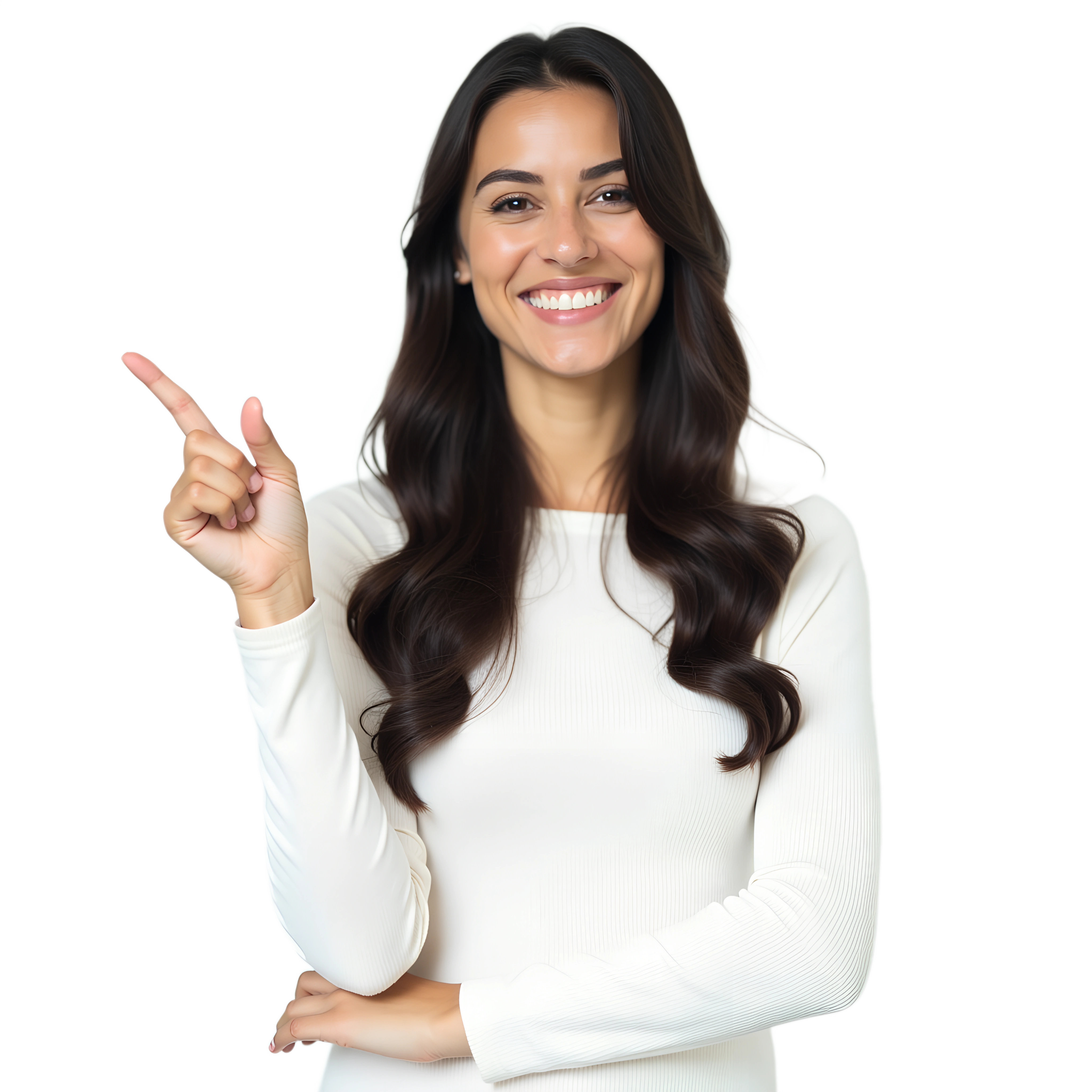 אישה לבושה באופנה מחמיאה ומחייכת